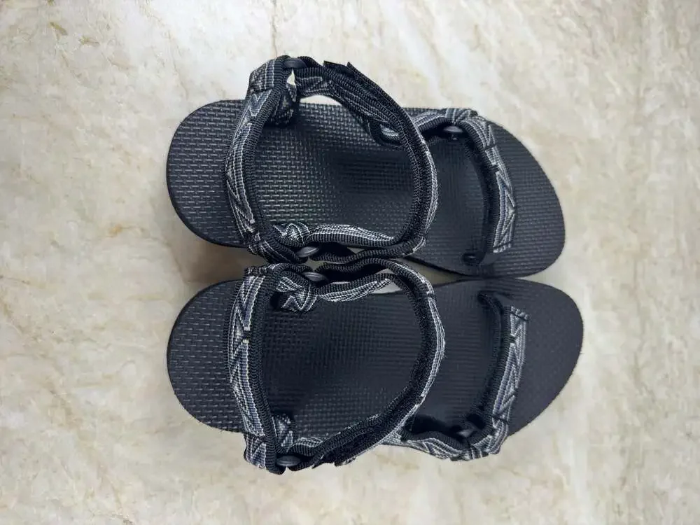 Teva Original Universal Kids K3 Sport Sandals Black Gray Geometric Hook & Loop